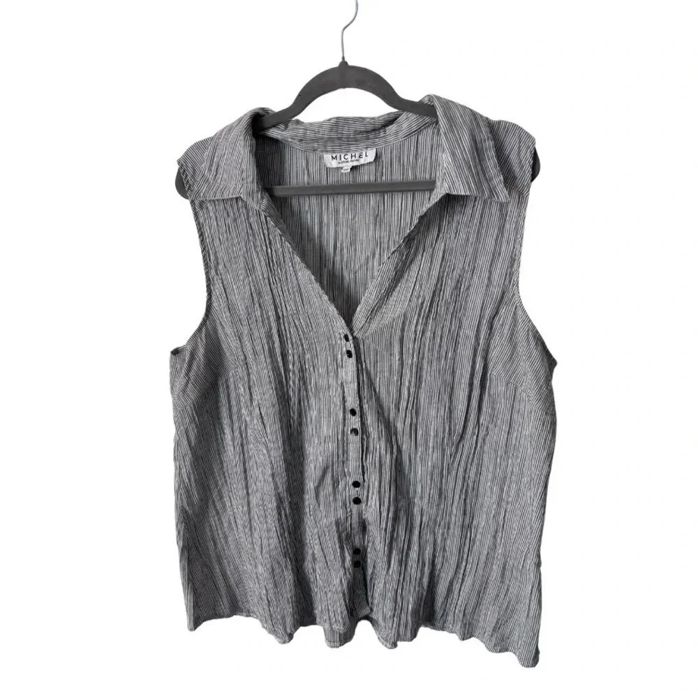 Michel by Michel Antoni | Searsucker Style Pinstripe Sleeveless Blouse | Size 20